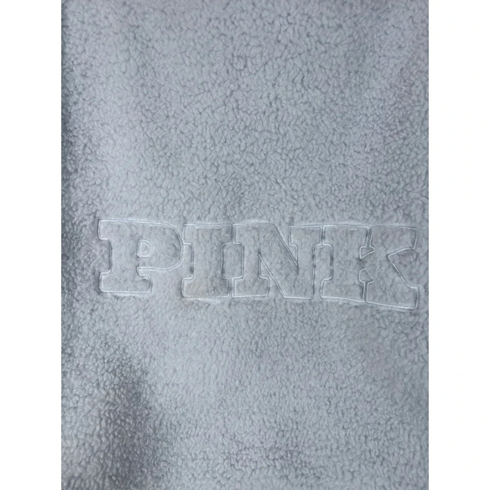 Victoria's‎ Secret PINK Sherpa Fleece Tote Bag Light Blue Embroidered Logo Zip